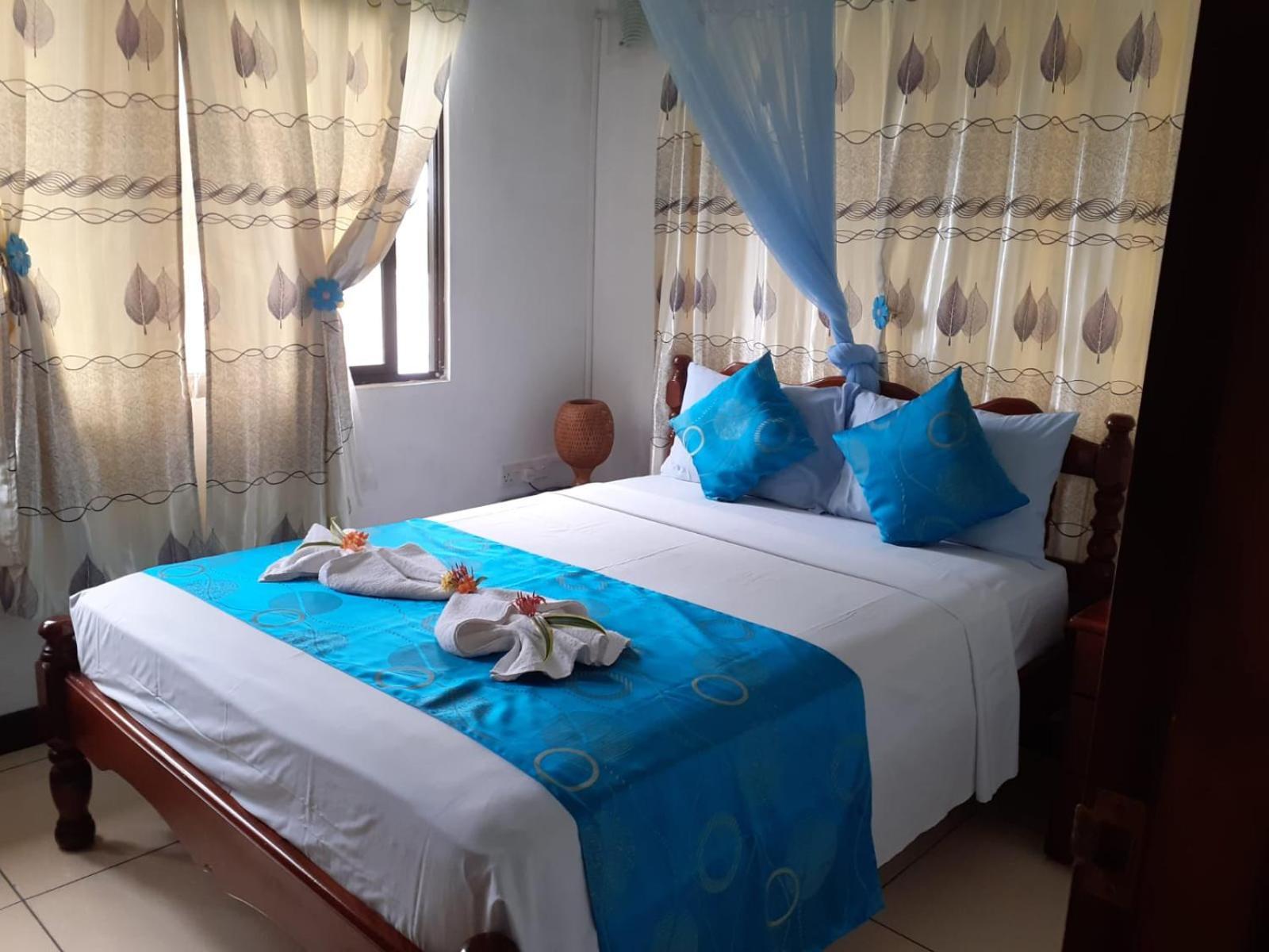 Gigi'S Self Catering Apartment Port Glaud Zewnętrze zdjęcie
